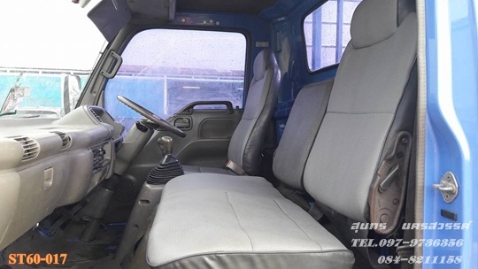 ขายด่วน รถบรรทุก 6 ล้อ ISUZU NPR 130 แรง ช่วงยาว 5 เมตร รถห้างท้ สภาพสวยพร้อมใช้ ราคาสุดคุ้ม