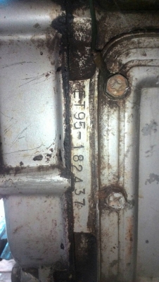 รถไถเดินตาม  ET 95 พร้อมใช้ มีอุปกรครบหมด  พร้อมลุยงาน รา คา  27000   วันทูคอล 098 668-3479 dtac 094 283-9369 สิทธิ์ คับ