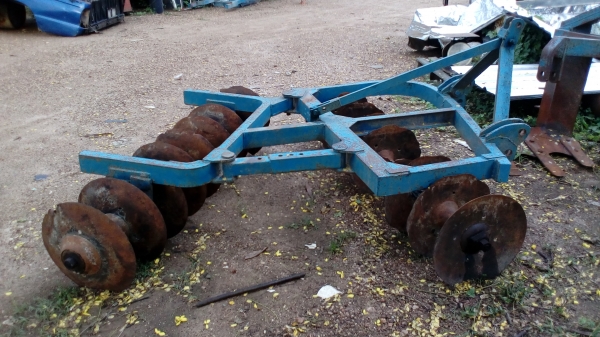 ผานซอย/พรวน รถไถใหญ่