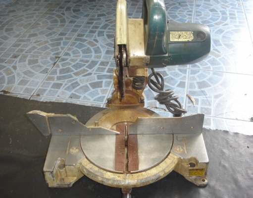 ขายแท่นตัดองศา MAKITA รุ่น LS1040 ขนาด 10"