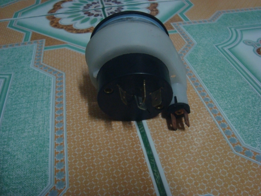 ขายชุดสวิทช์ปรับพัดลมแอร์ (ทั้งเบ้า) รถ MAN หัวลาก รุ่น L20, L75, L80, L82, L87 ขายชุดสวิทช์ปรับพัดลมแอร์ (ทั้งเบ้า) รถ MAN หัวลาก รุ่น L20, L75, L80, L82, L87