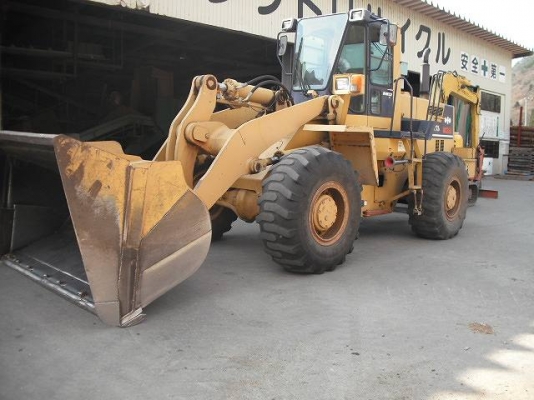 กระเช้าไฟฟ้า ยกสูง 9 เมตร GINIE AWP-30S มือสองญี่ปุ่น