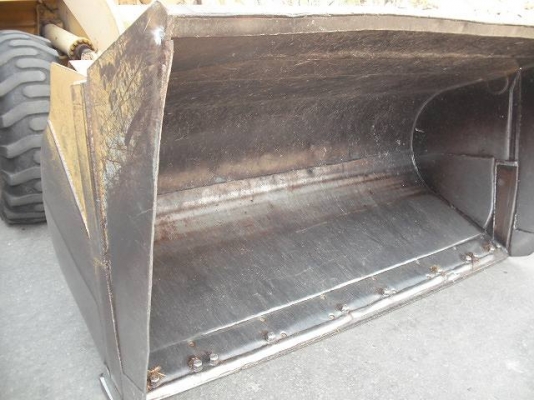 กระเช้าไฟฟ้า ยกสูง 9 เมตร GINIE AWP-30S มือสองญี่ปุ่น