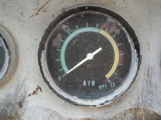 กระเช้าไฟฟ้า ยกสูง 9 เมตร GINIE AWP-30S มือสองญี่ปุ่น