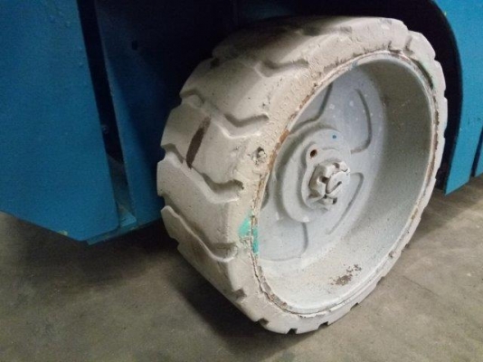 รถขุด 3 ตัน KOMATSU PC30MR-2 มือสองญี่ปุ่น