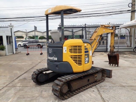 รถขุด 3 ตัน KOMATSU PC30MR-2 มือสองญี่ปุ่น