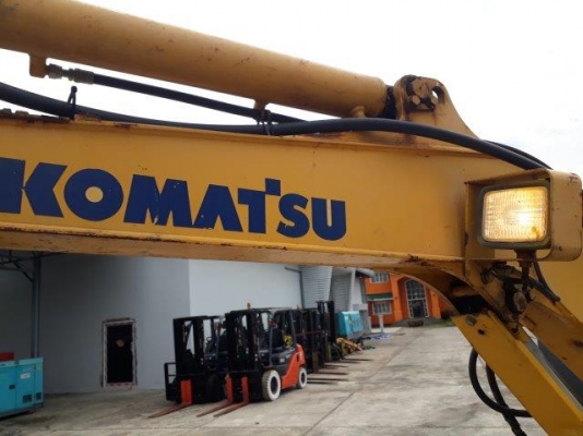 รถขุด 3 ตัน KOMATSU PC30MR-2 มือสองญี่ปุ่น