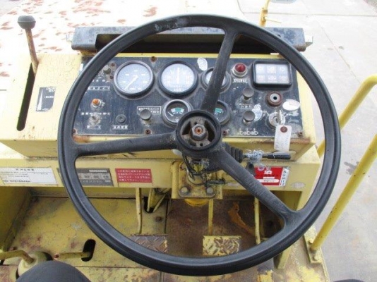 รถขุด 3 ตัน KOMATSU PC30MR-2 มือสองญี่ปุ่น