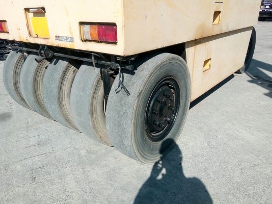 รถขุด 3 ตัน KOMATSU PC30MR-2 มือสองญี่ปุ่น