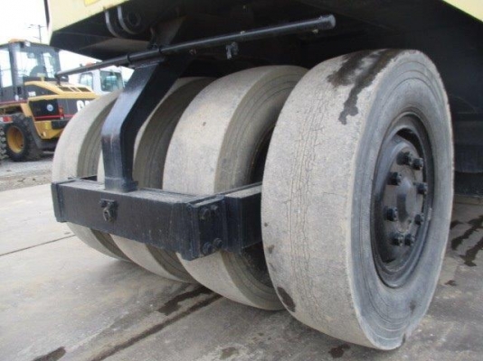 รถขุด 3 ตัน KOMATSU PC30MR-2 มือสองญี่ปุ่น