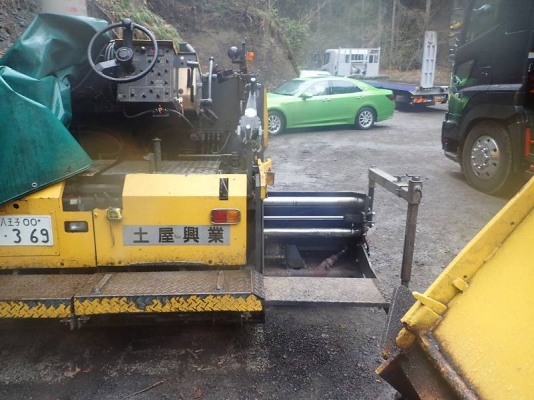 รถขุด 3 ตัน KOMATSU PC30MR-2 มือสองญี่ปุ่น