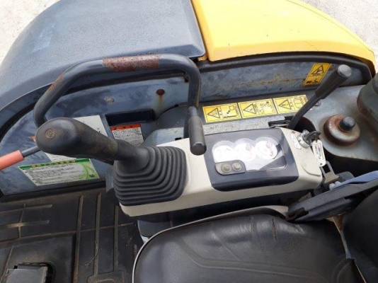 รถขุด 3 ตัน KOMATSU PC30MR-2 มือสองญี่ปุ่น