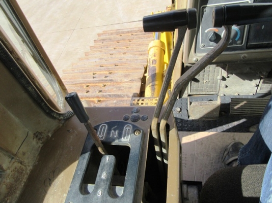 รถเกรด CAT140G # 72V12xxx มือสองอเมริกา