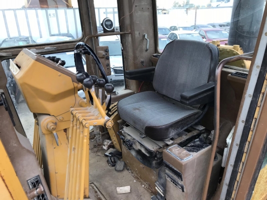 รถเกรด CAT140G # 72V12xxx มือสองอเมริกา