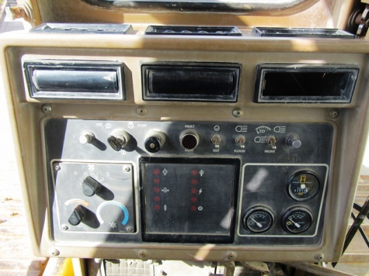 รถเกรด CAT140G # 72V12xxx มือสองอเมริกา