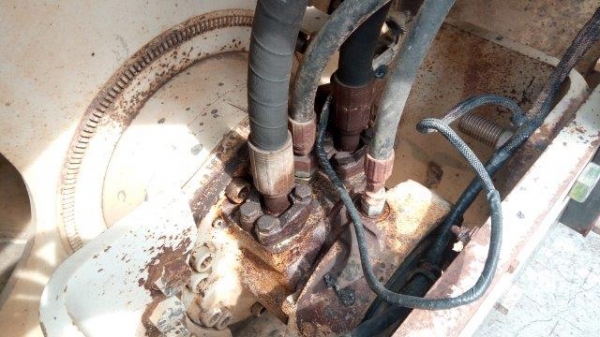 รถเกรด CAT140G # 72V12xxx มือสองอเมริกา