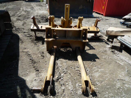 รถเกรด CAT140G # 72V12xxx มือสองอเมริกา