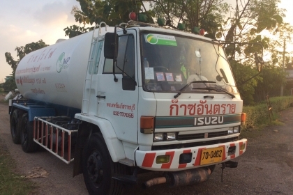 ISUZU ROCK (รถก๊าซ LPG) เครื่อง 195 แรง (ใบอนุญาตยังไม่ขาด) เครื่องดี ยางดี ครัทซีสวย  ศุภากร 081-1903107, 089-5367218