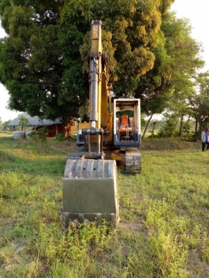 ขายคู่ 600,000 บาท   KOMATSU PC100-3 ราคา 295,000 บาท เครื่อง 6D14 ดี ปั้มแรง โช่หนา เอกสารเล่มทะเบียน  ISUZU JCM 1 เพลา 365,000 บาท เครื่อง 6BD1-165 แรง หัวบาง ยางดี คัสชีสวย  พวงมาลัยเพาเวอร์ เอกสารเล่มทะเบียน  รถอยู่ จ.อุบลราชธานี โทร&amp;ไอดีไลน์ 0610