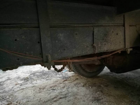 ขายคู่ 600,000 บาท   KOMATSU PC100-3 ราคา 295,000 บาท เครื่อง 6D14 ดี ปั้มแรง โช่หนา เอกสารเล่มทะเบียน  ISUZU JCM 1 เพลา 365,000 บาท เครื่อง 6BD1-165 แรง หัวบาง ยางดี คัสชีสวย  พวงมาลัยเพาเวอร์ เอกสารเล่มทะเบียน  รถอยู่ จ.อุบลราชธานี โทร&amp;ไอดีไลน์ 0610