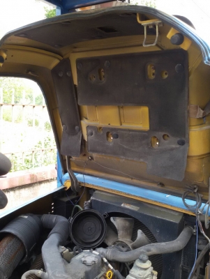 รถโฟล์คลิฟท์ดีเซลยี่ห้อ TCM ยกได้ 2 ตันสูง 3 เมตร ใช้น้อยรถประมูล รถโฟล์คลิฟท์ดีเซลยี่ห้อ TCM ยกได้ 2 ตันสูง 3 เมตร ใช้น้อยรถประมูล