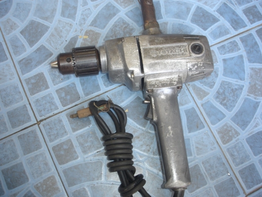 ขายสว่านไฟฟ้ารอบช้า ฮิตาชิ 16 มม. รุ่น PU-PM3 670 W