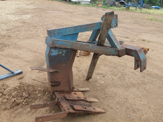 ขาย8500บาทใส่รถไถใหญ่