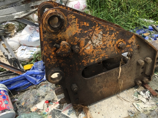 ขายแย็กใส่แมคโฮ120 ขายแย็กใส่แมคโฮ120