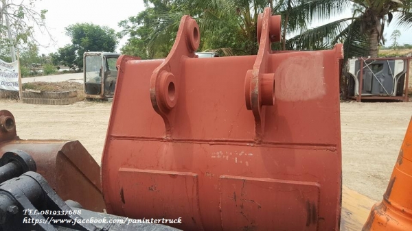 ขายถูกด่วนๆBUCKET บุ๊งกี๋สำหรับรถขุดไซค์ 200,220 สลัก80มิล/ แบบธรรมดา /5 ฟัน /ปากกว้าง : 42 นิ้ว / ราคาเพียง(ใบละ) 40,000 บาท สนใจรีบติดต่อ 0819337688