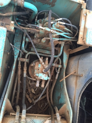 ขายรถแบคโฮ KOBELCO SK200 MARK V SUPER แอร์ไฟฟ้าเอกสารพร้อม สนใจโทร 081-970-1072