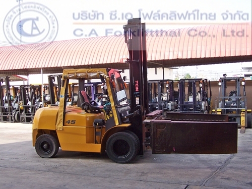 ขาย รถโฟล์คลิฟท์ TCM รุ่น FD45C9 ขาย รถโฟล์คลิฟท์ TCM รุ่น FD45C9