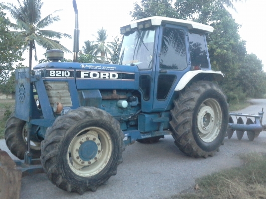 ขายฟอดร์ 8210 สองเพาคาราโร่ 10 นอต 110 แรงแอร์เย็นดันหน้าหางเจ็ด เล่มทะเบียน