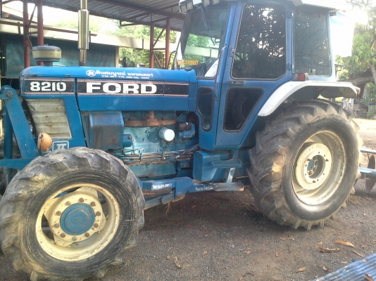 ขายฟอดร์ 8210 สองเพาคาราโร่ 10 นอต 110 แรงแอร์เย็นดันหน้าหางเจ็ด เล่มทะเบียน