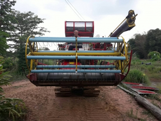 ขายรถเกี่ยวข้าวพร้อมเทลเลอร์ ช้างน้องไวไฟ ตัวเดิน 8 ค.HINO 150 เทอร์โบว์ ขายรถเกี่ยวข้าวพร้อมเทลเลอร์ ช้างน้องไวไฟ ตัวเดิน 8 ค.HINO 150 เทอร์โบว์