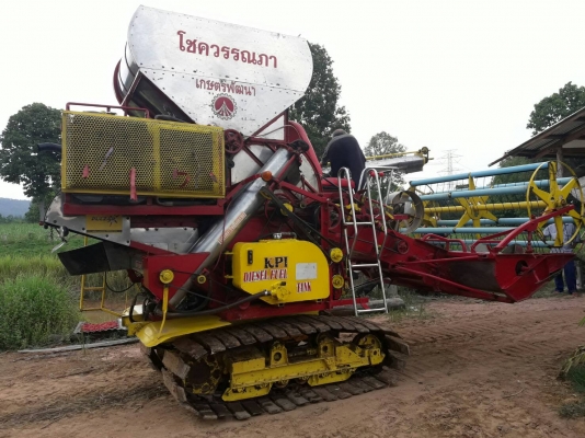 ขายรถเกี่ยวข้าวพร้อมเทลเลอร์ ช้างน้องไวไฟ ตัวเดิน 8 ค.HINO 150 เทอร์โบว์ ขายรถเกี่ยวข้าวพร้อมเทลเลอร์ ช้างน้องไวไฟ ตัวเดิน 8 ค.HINO 150 เทอร์โบว์