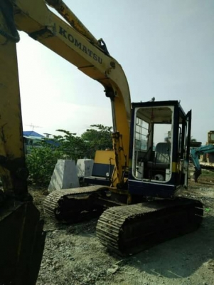 KOMATSU PC 60-3