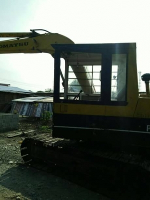 KOMATSU PC 60-3