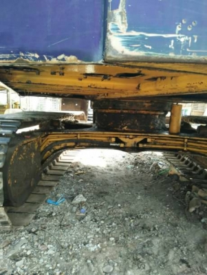 KOMATSU PC 60-3
