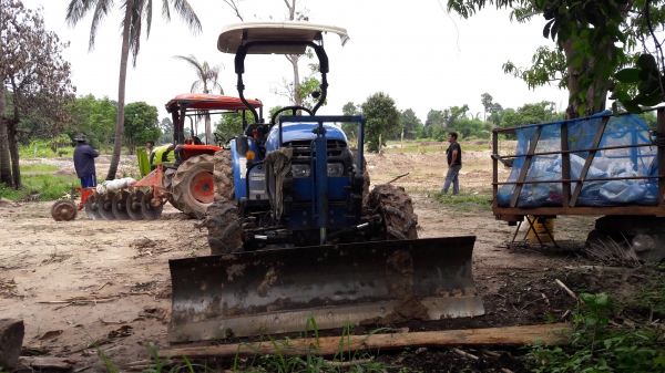 ขายรถไถนิวฮอลแลนด์ TC48R