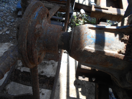 ขายตัวรุ้งเพชรพร้อมใช้งาน  ถูกๆครับ 081.0074646 อ่างทองครับ