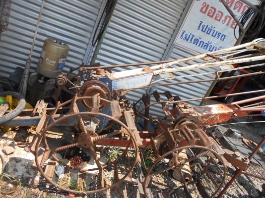 ขายตัวรุ้งเพชรพร้อมใช้งาน  ถูกๆครับ 081.0074646 อ่างทองครับ