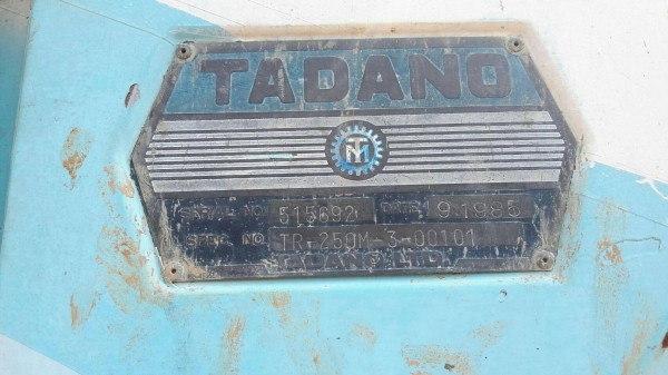 ต้องการขายรถเครนTADANO-25.TUN.M3