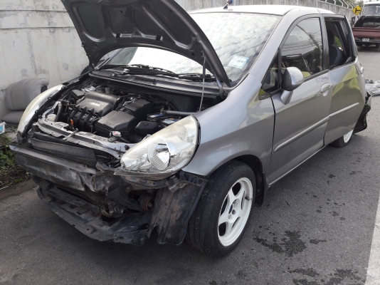 ขายรถอุบัติเหต Honda Jazz ปี2007 เล่มโอนมีพร้อม