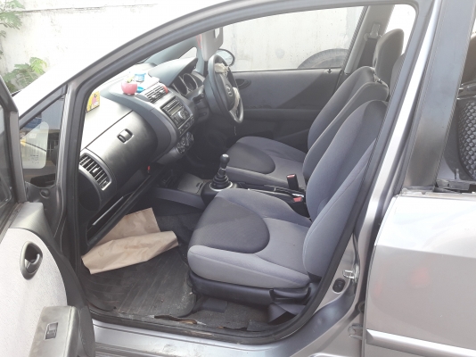 ขายรถอุบัติเหต Honda Jazz ปี2007 เล่มโอนมีพร้อม