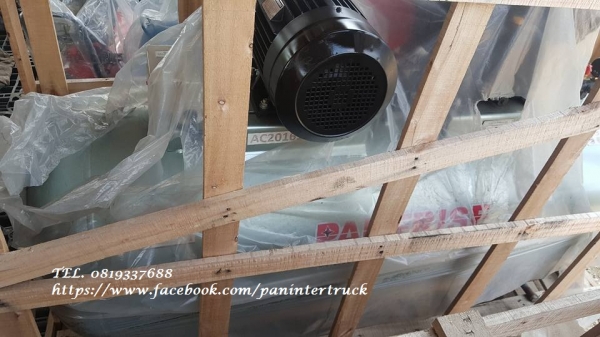 *สินค้าใหม่แกะกล่อง* ลดราคาขายถูกสุดๆเครื่องปั๊มลม :ขนาด 500 ลิตร, 3หัว ,3สูบ ,10HPแรง , มอเตอร์ 3สาย(ไฟ 3 เฟส โรงงาน 380v.) ราคาเพียง 38,000 บาท สนใจติดต่อ 0819337688