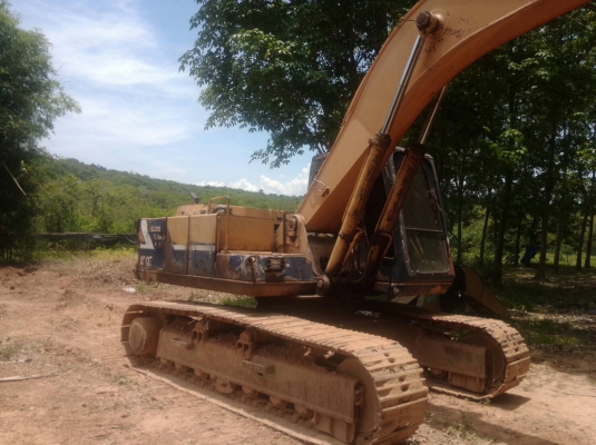 ขายรถขุด แบคโฮ KOBELCO SK 200 มาร์คทรู รถสมบูรณ์มาก เอกสารอินวอย ราคา 460,000 สนใจ 0835601591 หรือ 0903494058