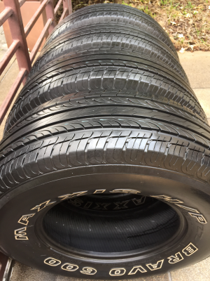ยาง Maxxis 265 70 16 ปลายปี12 ดอกเต็มใช้ยาว ราคาไม่แพง