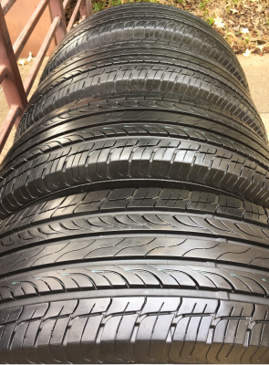 ยาง Maxxis 265 70 16 ปลายปี12 ดอกเต็มใช้ยาว ราคาไม่แพง