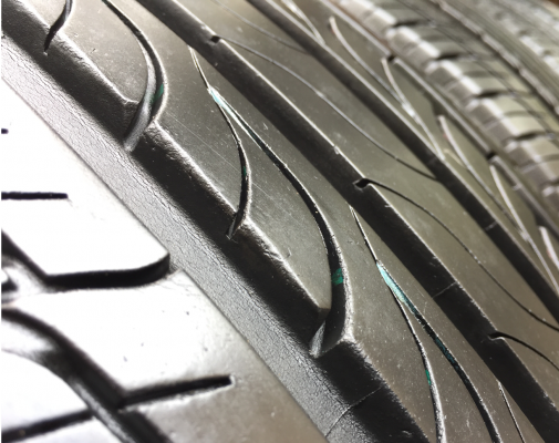 ยาง Maxxis 265 70 16 ปลายปี12 ดอกเต็มใช้ยาว ราคาไม่แพง