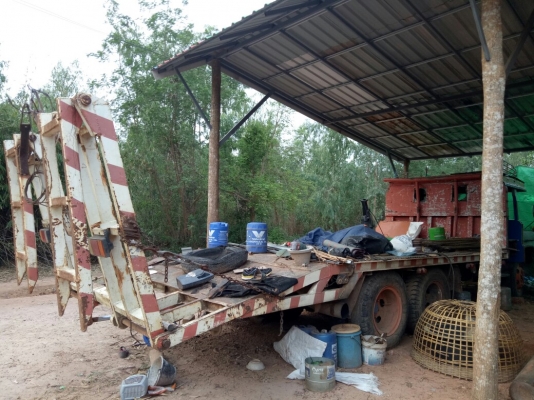 ขายรถเกี่ยวข้าวพร้อมรถเทเลอร์